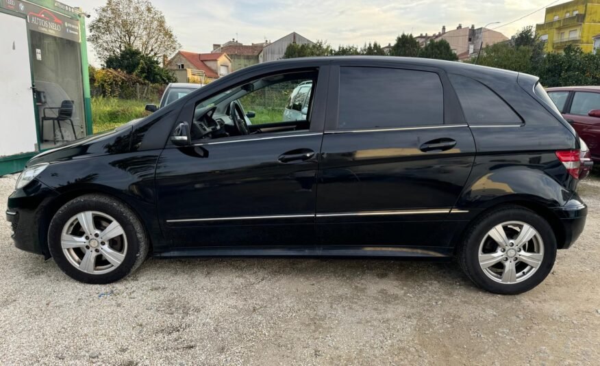 MERCEDES-BENZ B200 2.0CDI