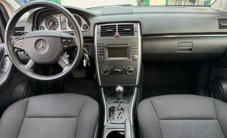 MERCEDES-BENZ B200 2.0CDI