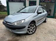 PEUGEOT 206 1.4