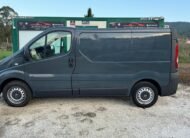 RENAULT TRAFIC 2.0DCI