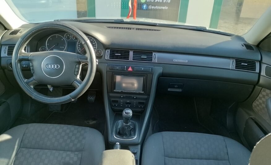 AUDI A6 2.5 tdi quattro