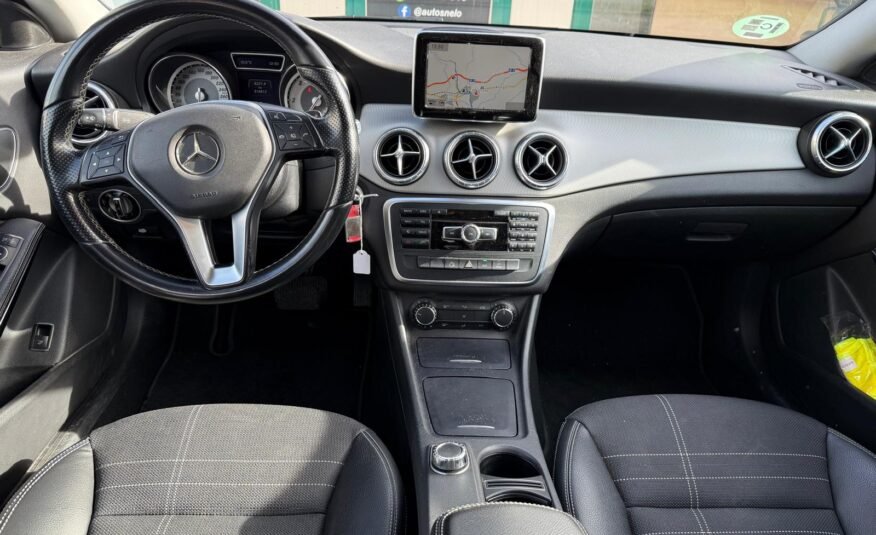 MERCEDES-BENZ CLA 220 CDI