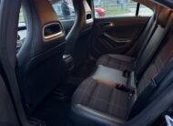 MERCEDES-BENZ CLA 220d