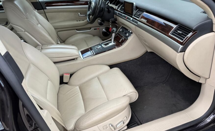 AUDI A8 3.0 TDI