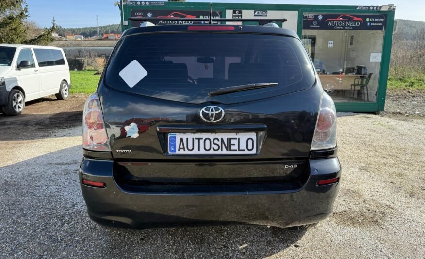 TOYOTA Corolla VERSO 2.2d4d