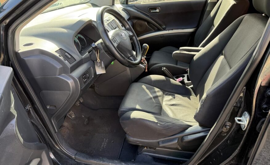 TOYOTA Corolla VERSO 2.2d4d