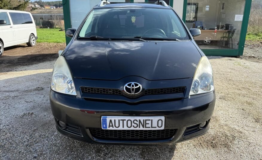 TOYOTA Corolla VERSO 2.2d4d