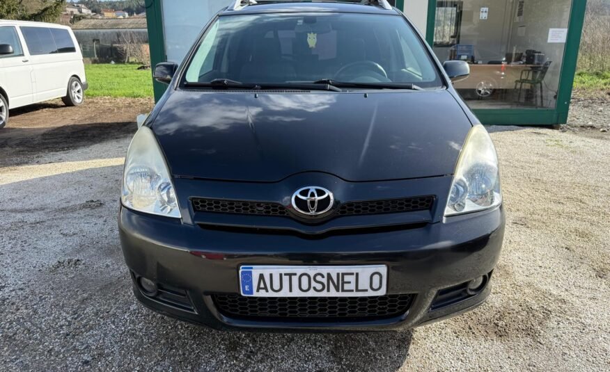 TOYOTA Corolla VERSO 2.2d4d