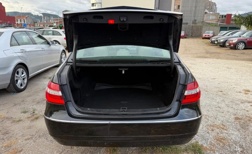 MERCEDES-BENZ E E250
