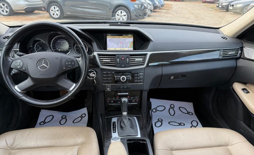 MERCEDES-BENZ E E250
