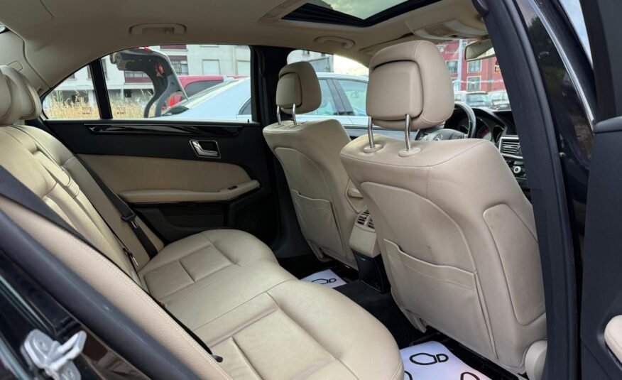 MERCEDES-BENZ E E250