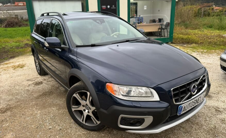VOLVO XC70 2.4 AWD5