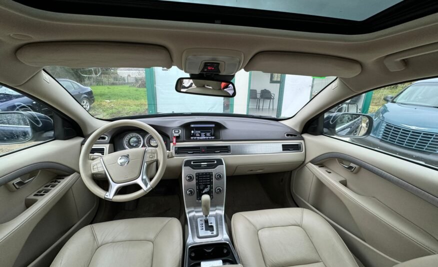 VOLVO XC70 2.4 AWD5