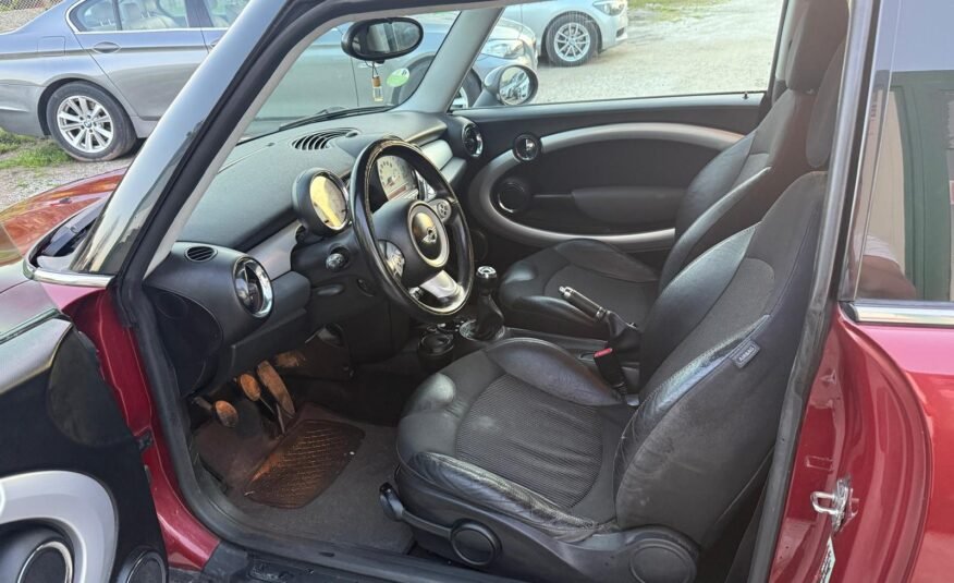 MINI CLUBMAN 1.6