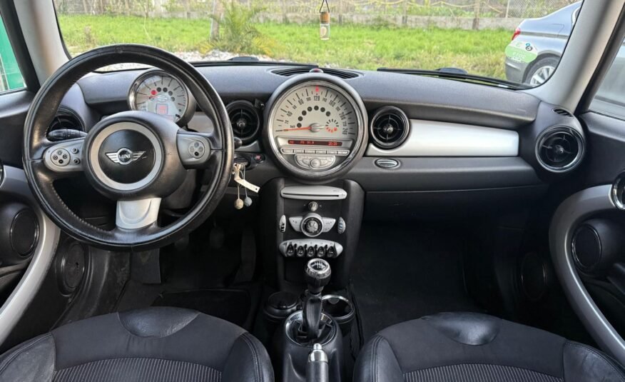 MINI CLUBMAN 1.6