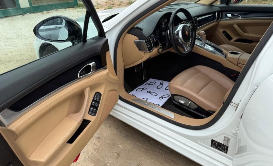 PORSCHE PANAMERA 3.0d