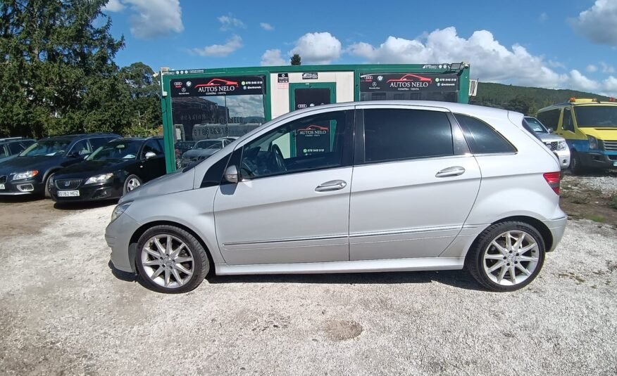 MERCEDES-BENZ B 200 CDI