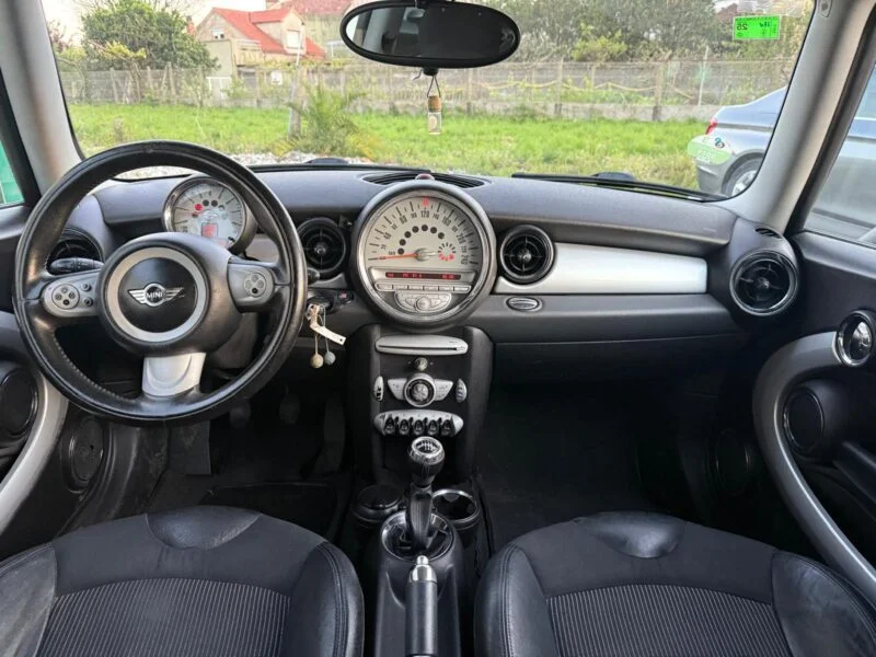 MINI CLUBMAN 1.6