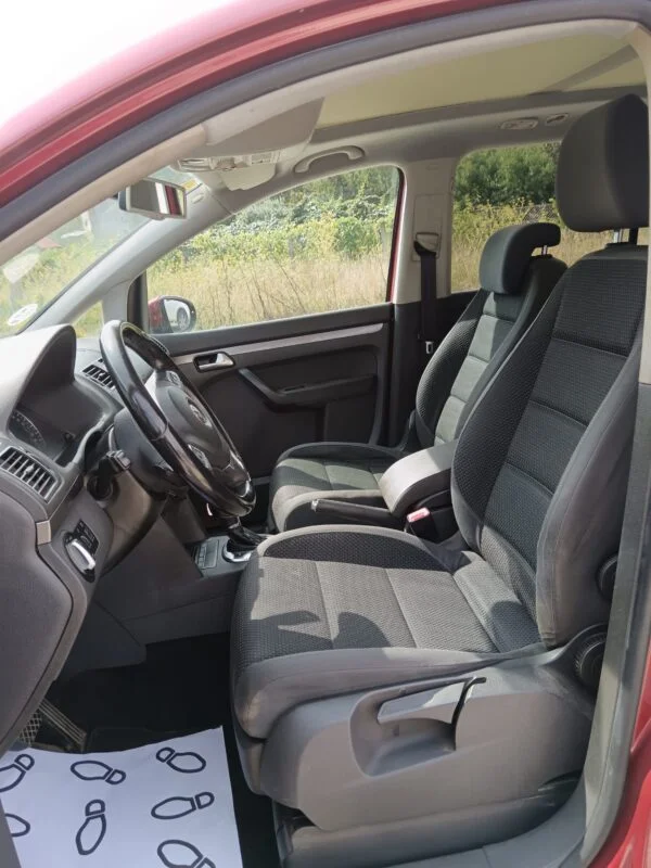 VOLKSWAGEN TOURAN 1.6 TDI