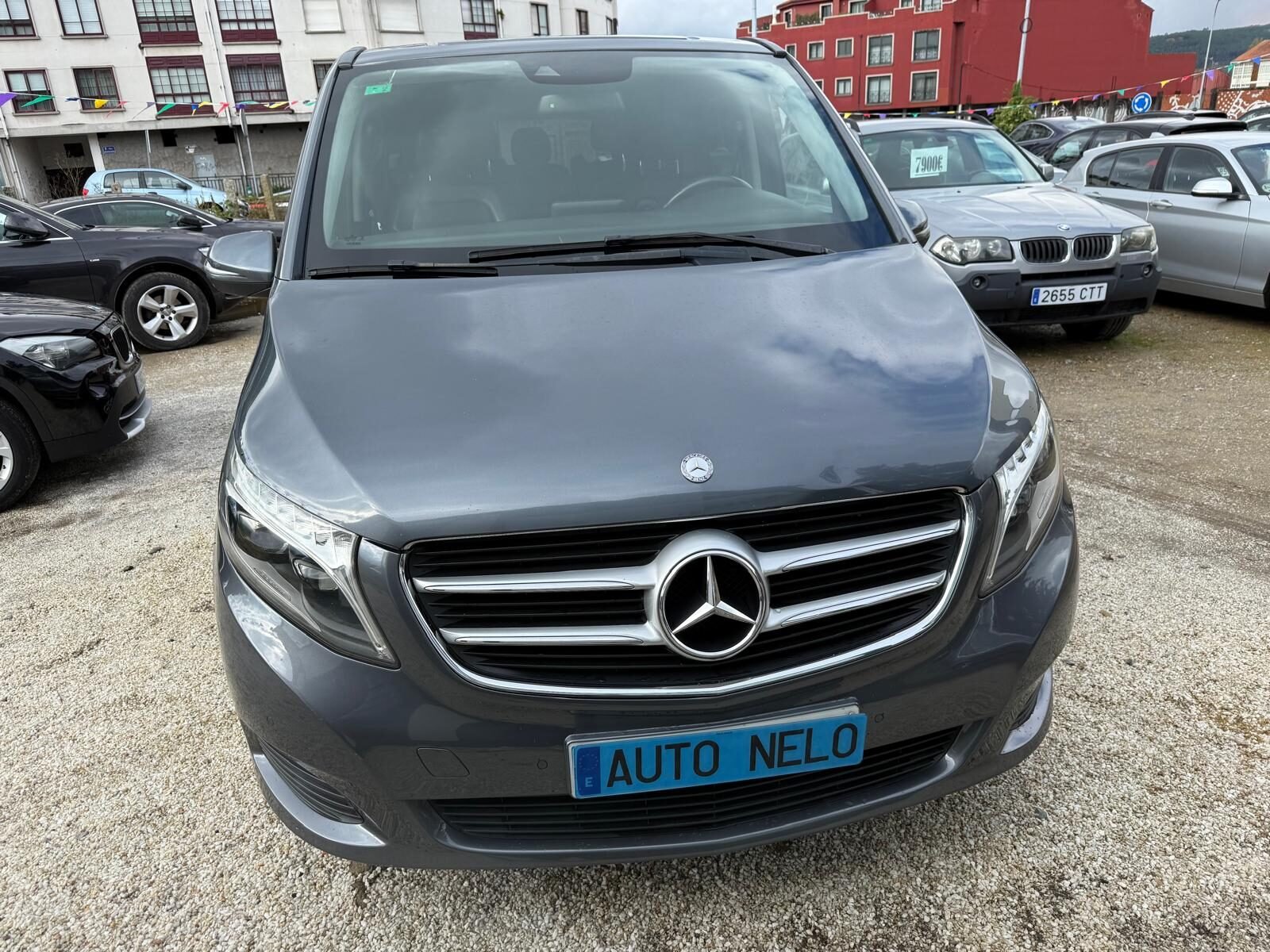 MERCEDES-BENZ V 220CDI