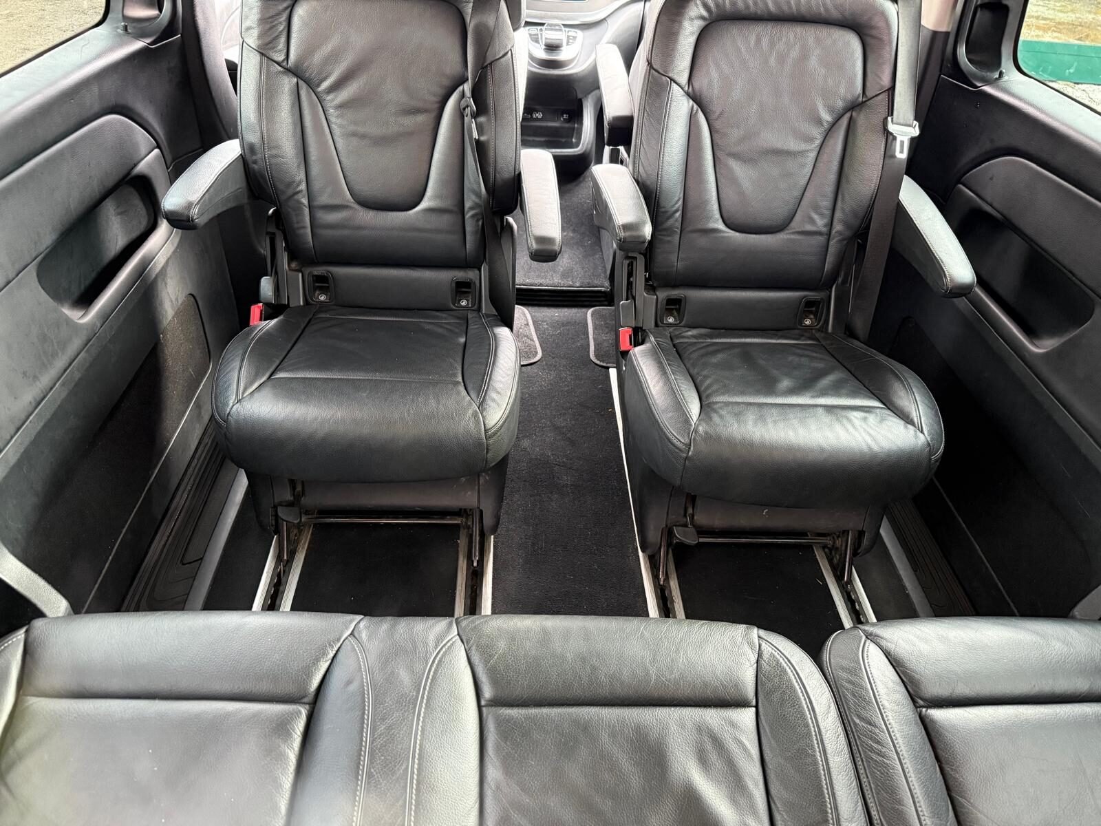 MERCEDES-BENZ V 220CDI