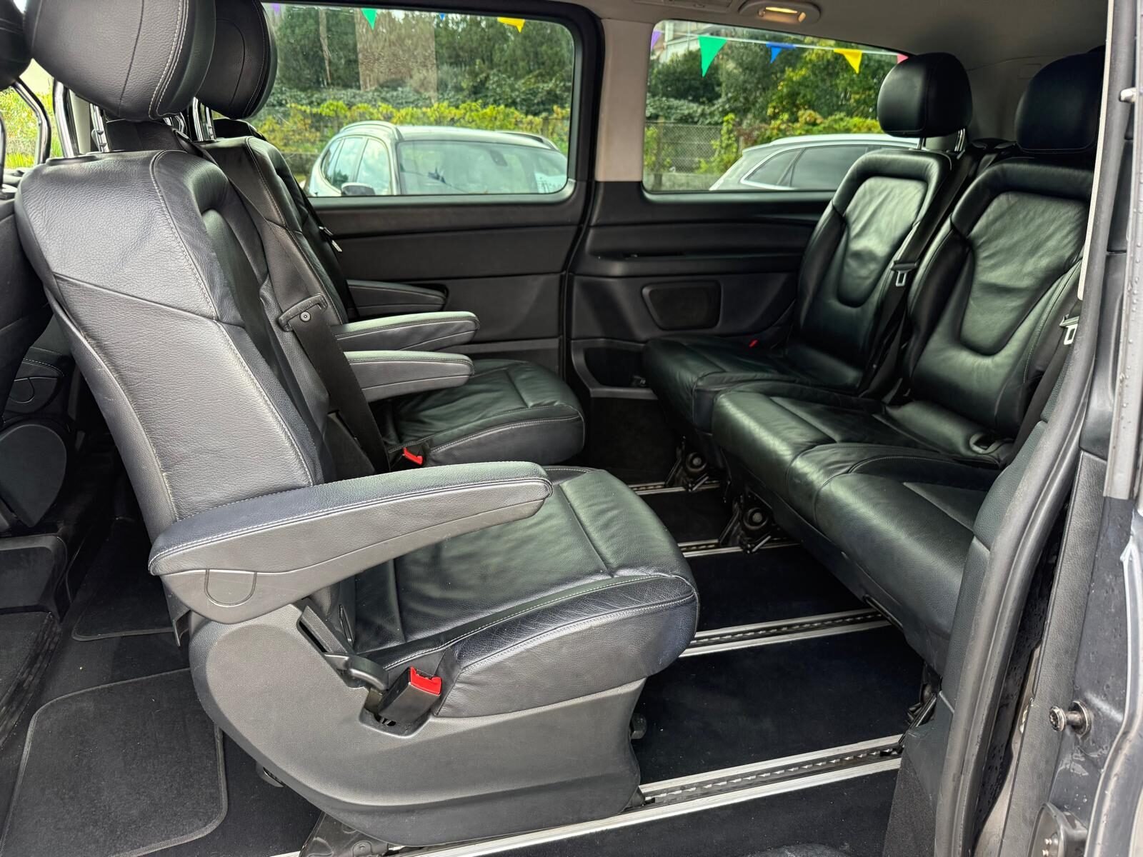 MERCEDES-BENZ V 220CDI