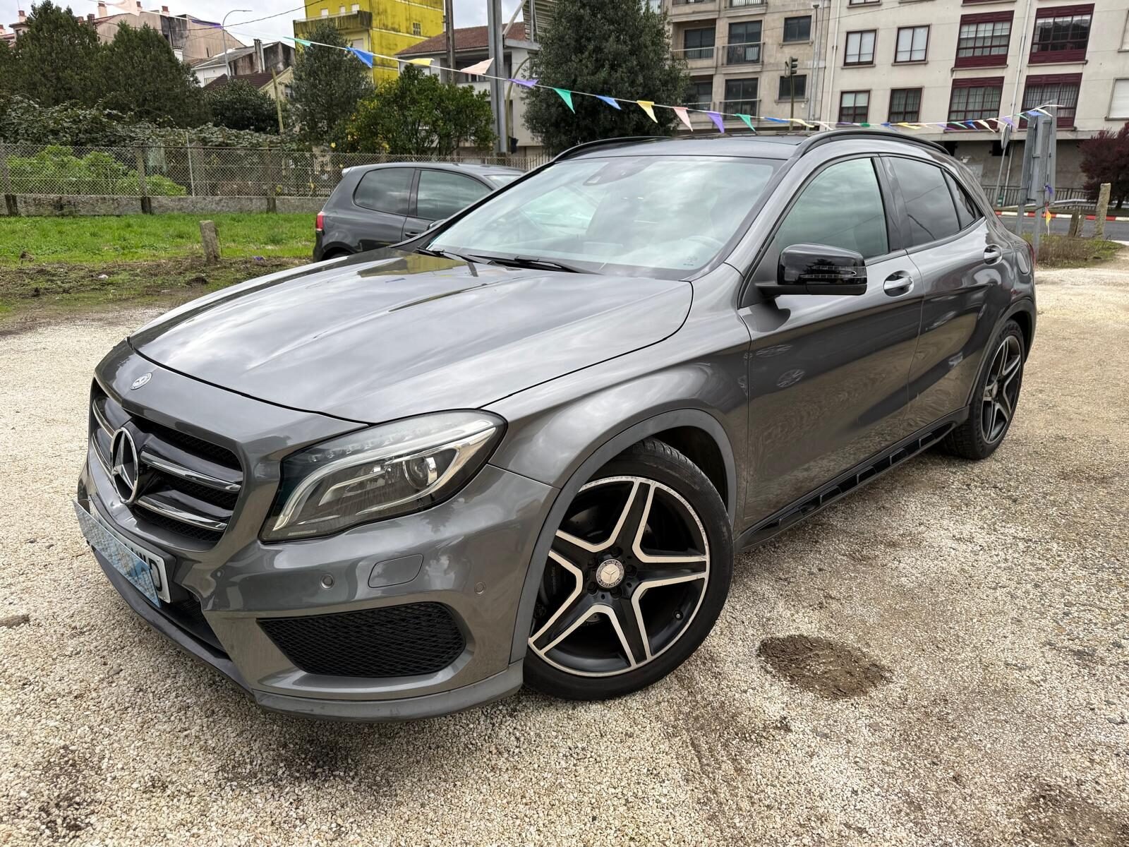 MERCEDES-BENZ GLA 220 CDI AMG