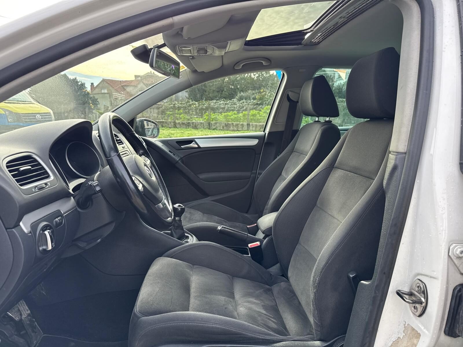 VOLKSWAGEN golf 14. tsi