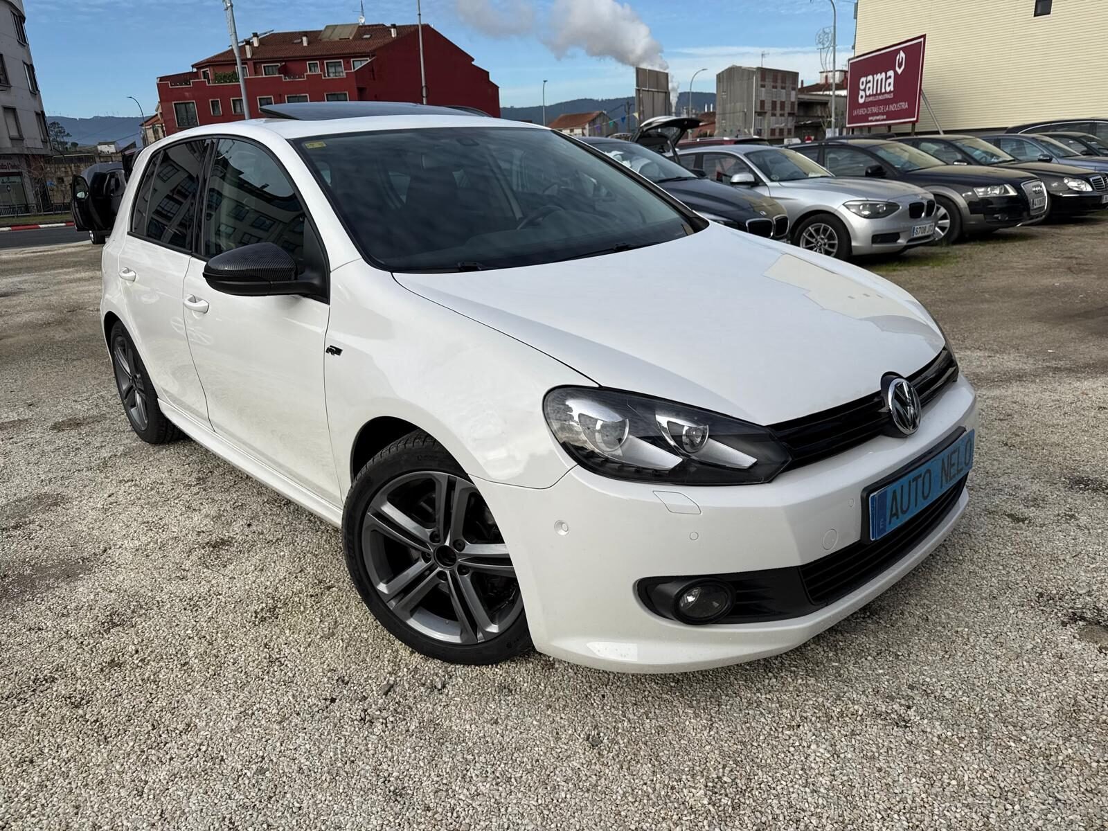 VOLKSWAGEN golf 14. tsi