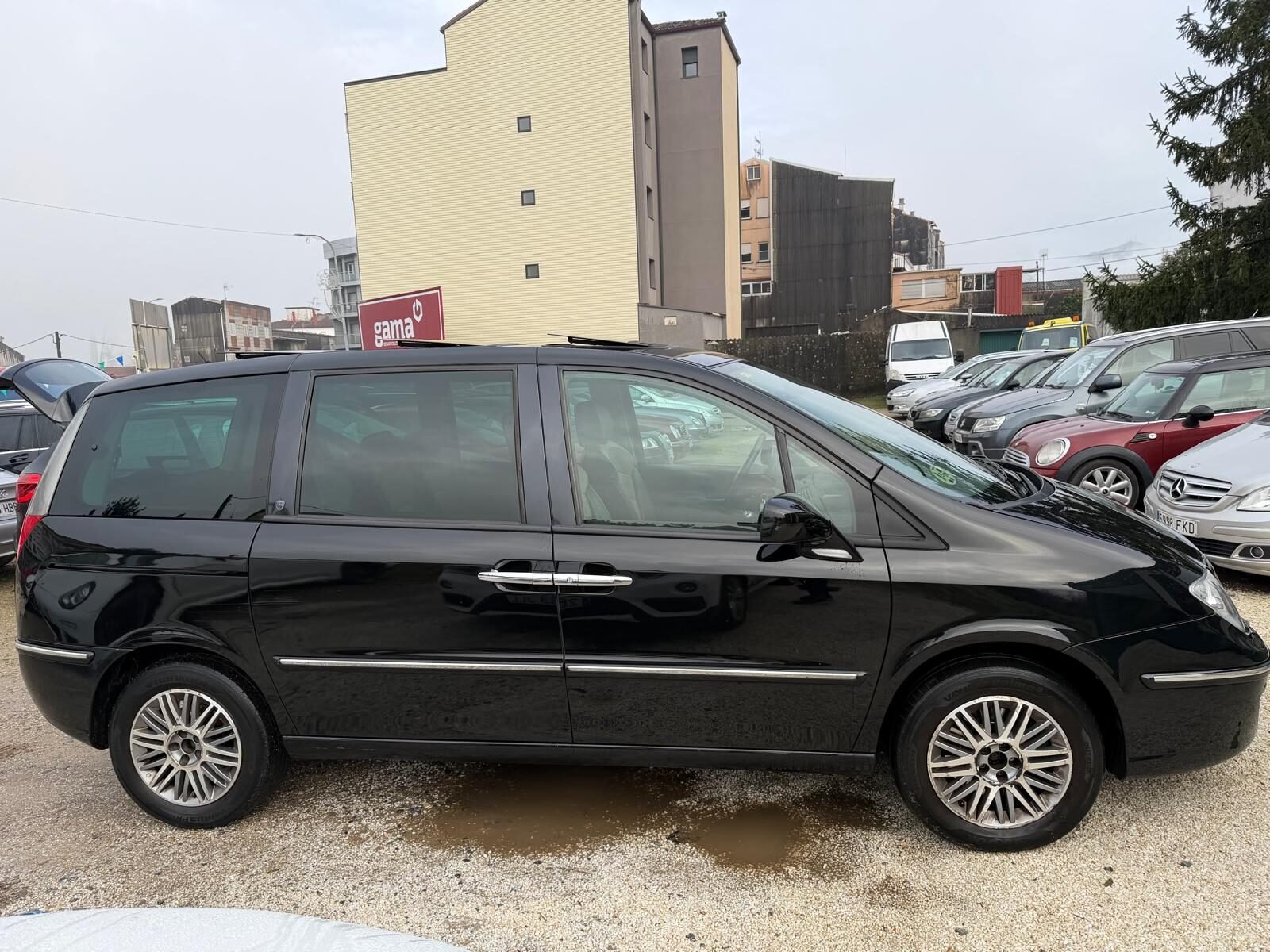 LANCIA PHEDRA 2.2 JTD 