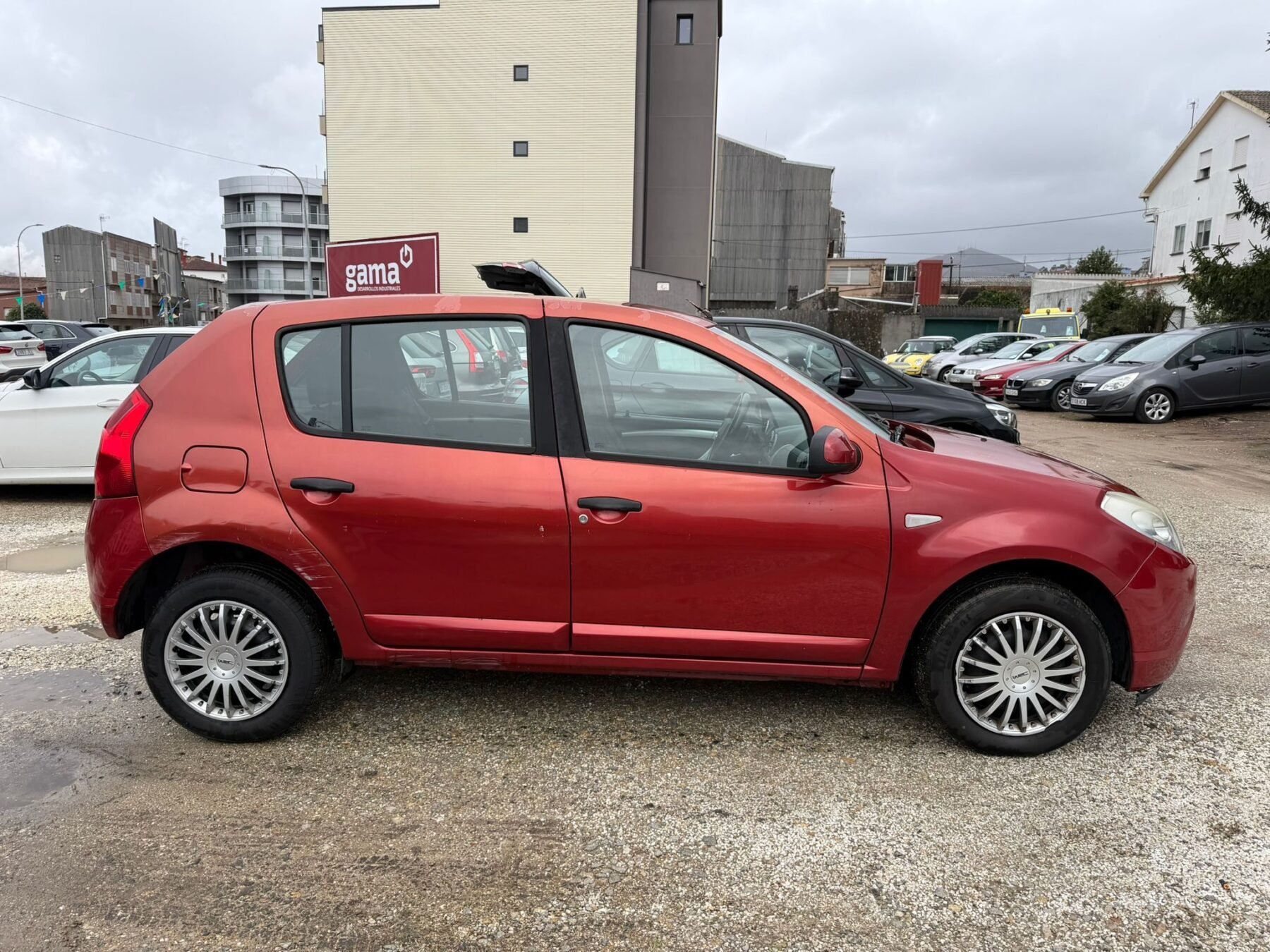 DACIA sandero 1.5 dci
