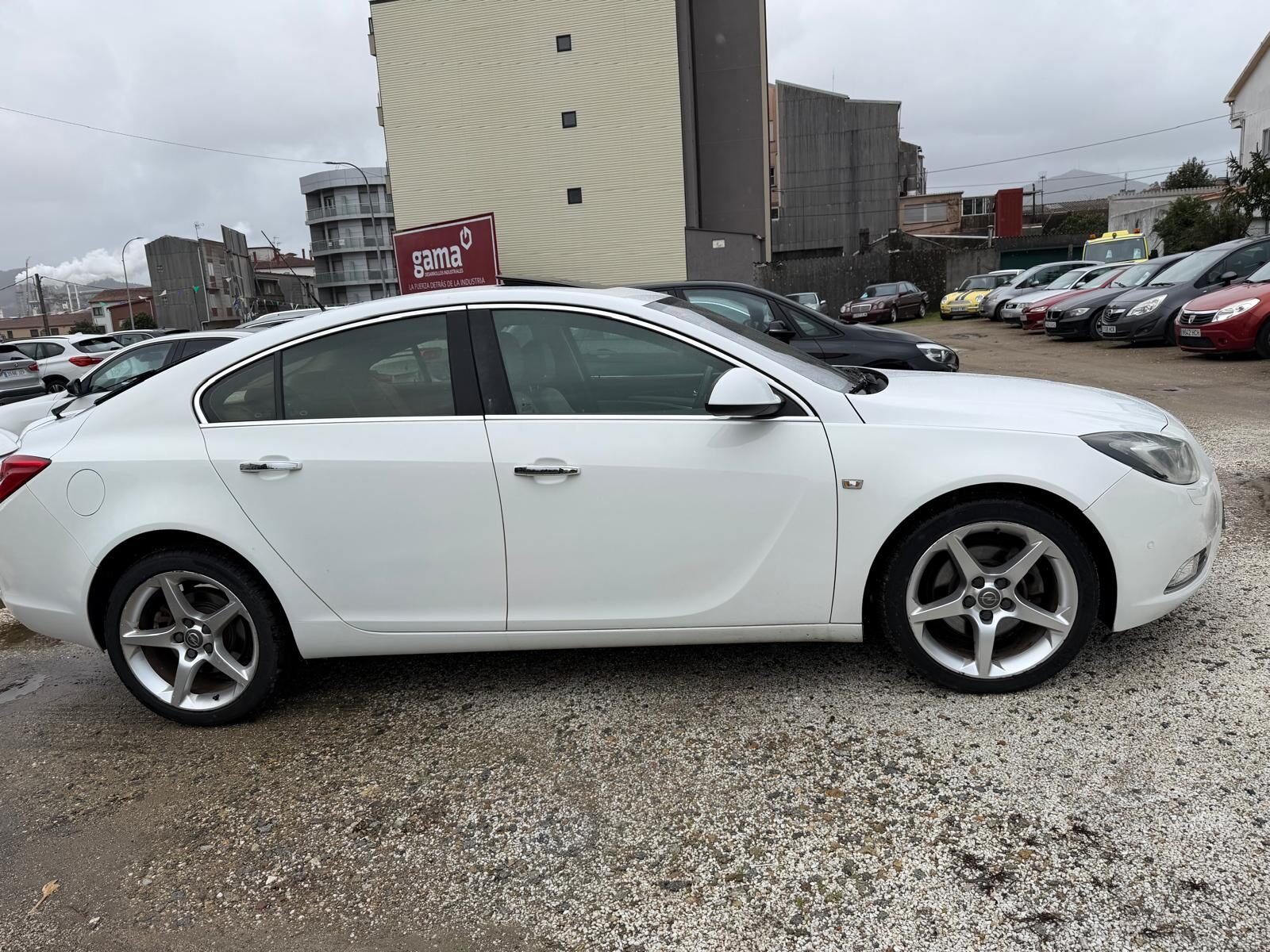 OPEL insignia 2.0 cdti